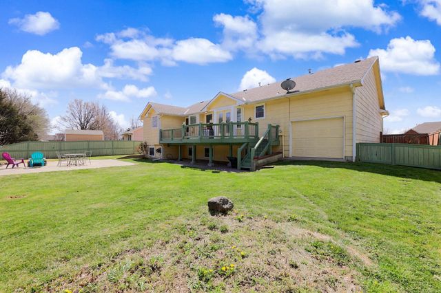1930 E Lakeland Dr, El Dorado, KS 67042
