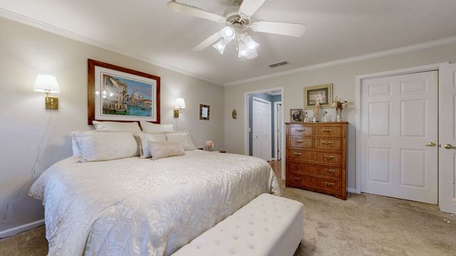 520 Forest Glen Cir, Murfreesboro, TN 37128