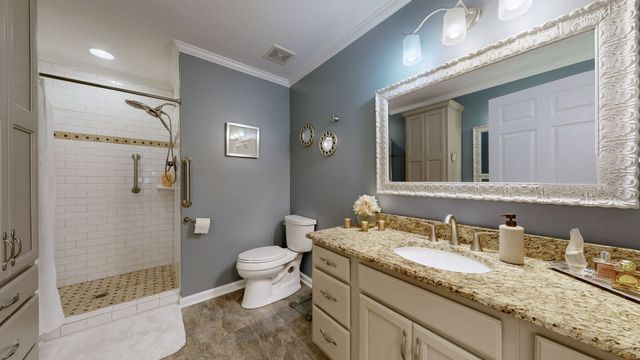 520 Forest Glen Cir, Murfreesboro, TN 37128