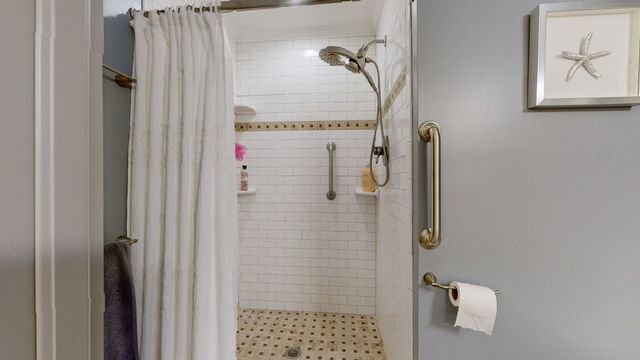 520 Forest Glen Cir, Murfreesboro, TN 37128