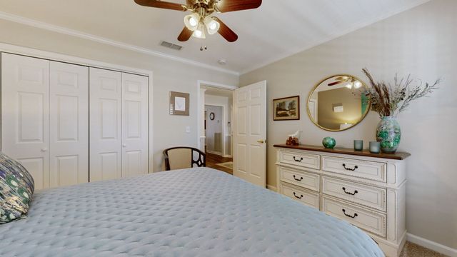 520 Forest Glen Cir, Murfreesboro, TN 37128