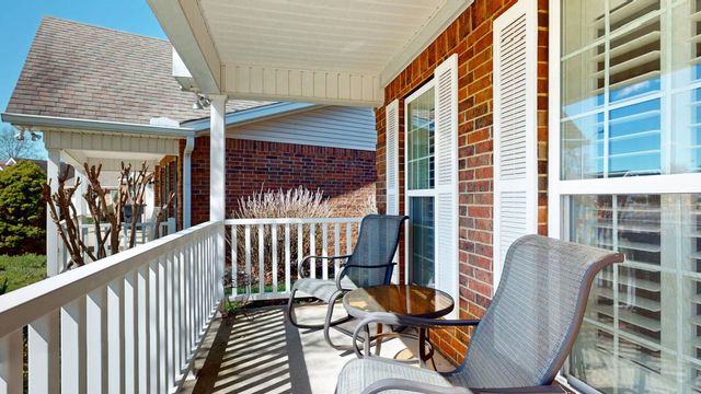 520 Forest Glen Cir, Murfreesboro, TN 37128