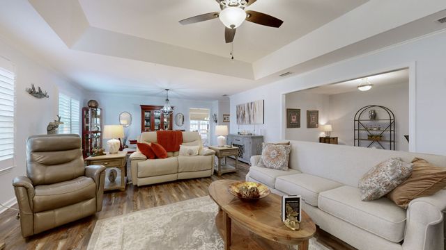 520 Forest Glen Cir, Murfreesboro, TN 37128