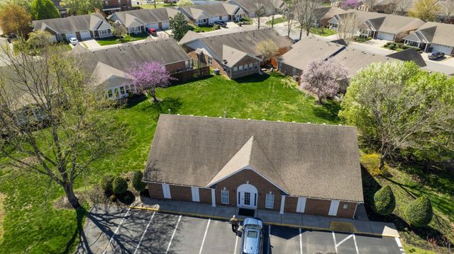 520 Forest Glen Cir, Murfreesboro, TN 37128