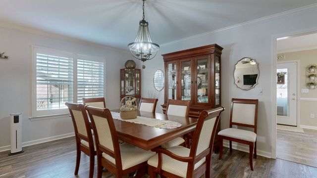 520 Forest Glen Cir, Murfreesboro, TN 37128