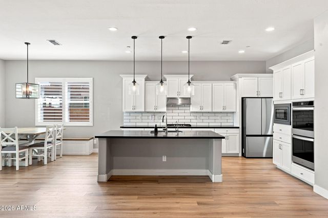 29819 N 118TH Drive, Peoria, AZ 85383