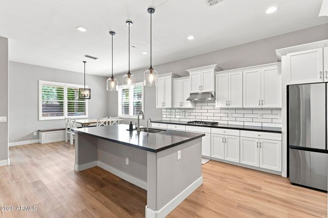 29819 N 118TH Drive, Peoria, AZ 85383
