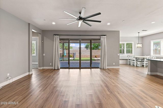 29819 N 118TH Drive, Peoria, AZ 85383