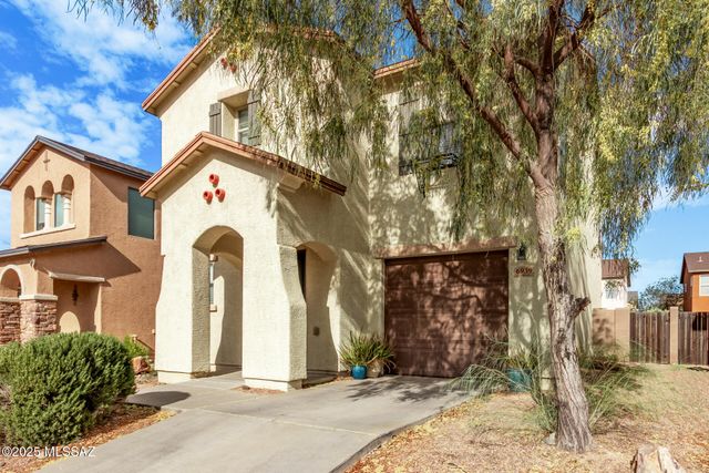 6939 S Blueeyes Drive, Tucson, AZ 85756