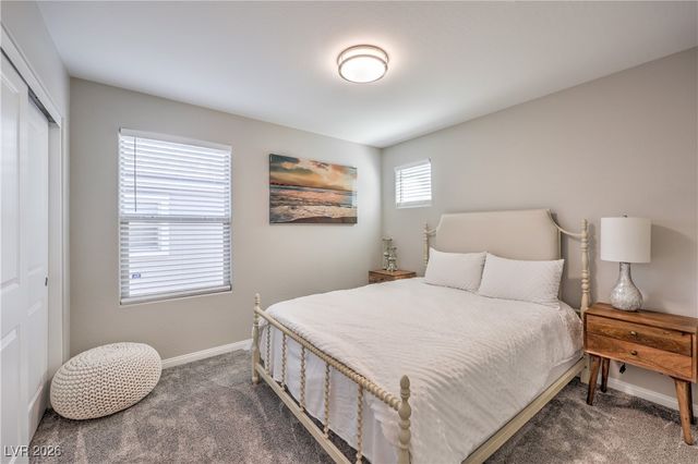 10646 Silver Pond Avenue, Las Vegas, NV 89135