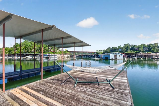 251 Herrington Woods, Harrodsburg, KY 40330
