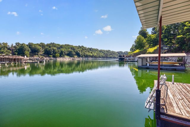 251 Herrington Woods, Harrodsburg, KY 40330