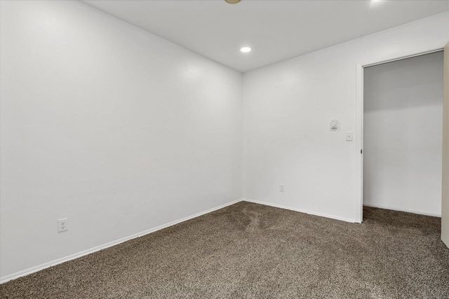1013 Fairfield LANE, West Bend, WI 53090