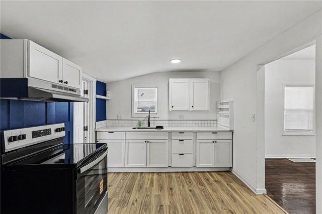 3028 Drury Avenue, Kansas City, MO 64128