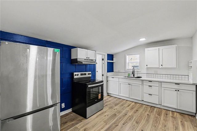 3028 Drury Avenue, Kansas City, MO 64128