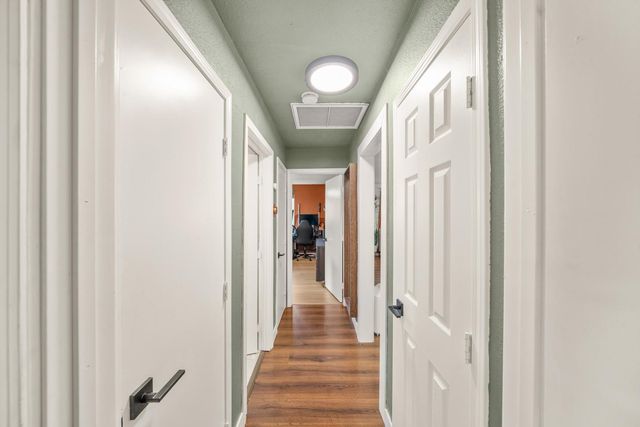 850 Eleanor Ave, Sacramento, CA 95815