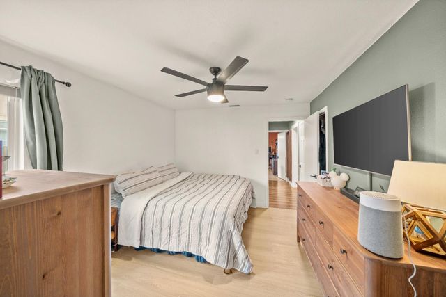 850 Eleanor Ave, Sacramento, CA 95815