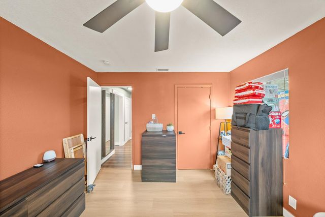 850 Eleanor Ave, Sacramento, CA 95815