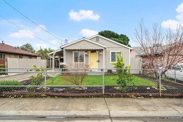 850 Eleanor Ave, Sacramento, CA 95815