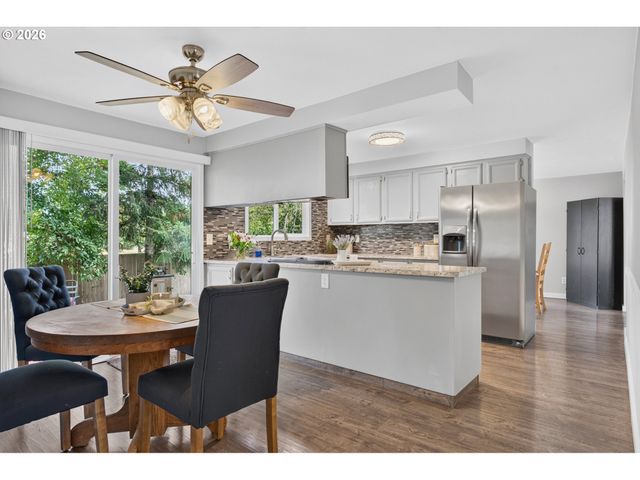 2261 Sw 195TH Ave, Beaverton, OR 97003