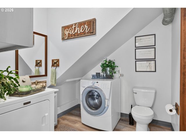 2261 Sw 195TH Ave, Beaverton, OR 97003