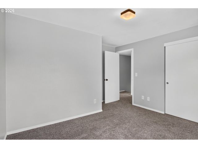 2261 Sw 195TH Ave, Beaverton, OR 97003