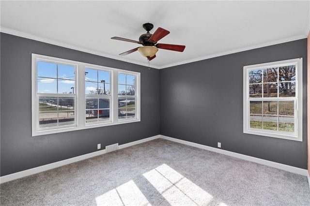 514 SW 3rd St Terrace, Carrollton, MO 64633