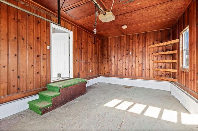 514 SW 3rd St Terrace, Carrollton, MO 64633