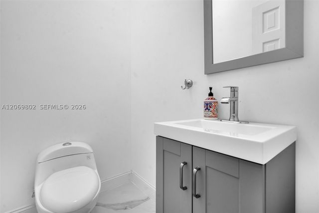 1235 NE 88th St, Miami, FL 33138