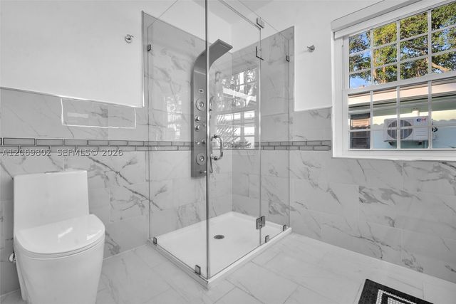 1235 NE 88th St, Miami, FL 33138