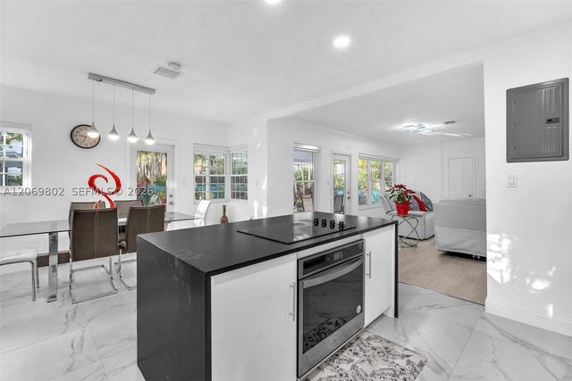 1235 NE 88th St, Miami, FL 33138
