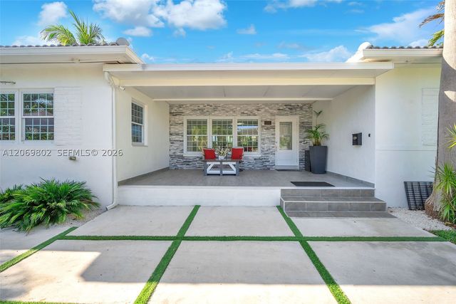 1235 NE 88th St, Miami, FL 33138