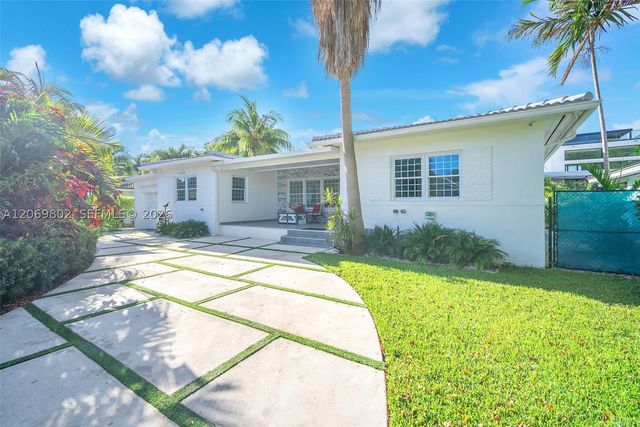1235 NE 88th St, Miami, FL 33138