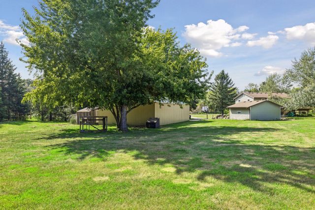 28575 Flamingo Street NW, Isanti, MN 55040
