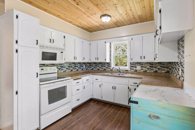 28575 Flamingo Street NW, Isanti, MN 55040