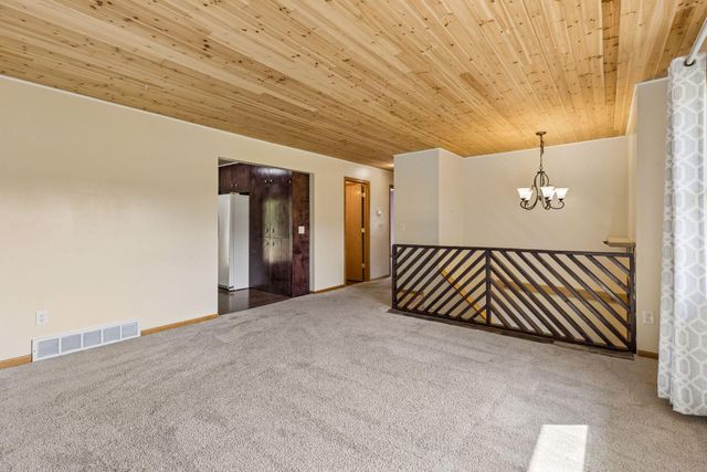28575 Flamingo Street NW, Isanti, MN 55040