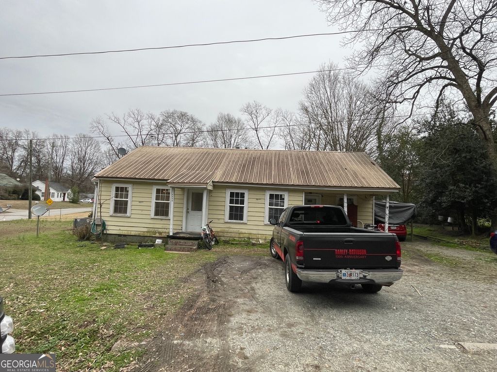 184 N Harkness Street, Jackson, GA 30233