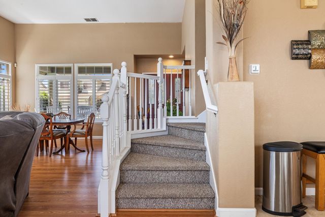 1956 Box Car Dr, Manteca, CA 95337