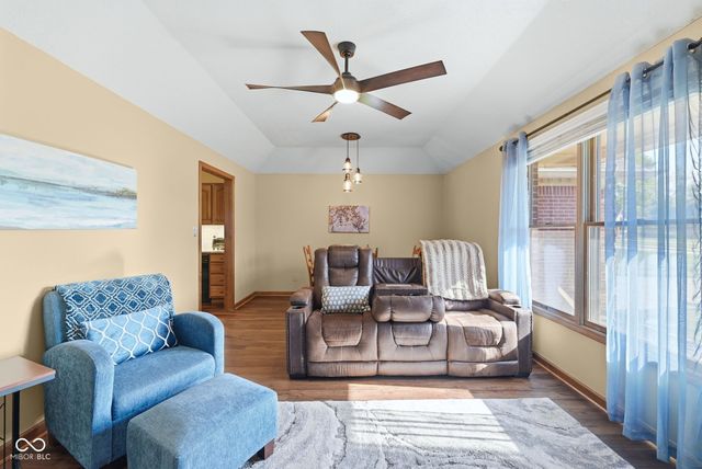 2746 Colony Lake West Drive, Plainfield, IN 46168