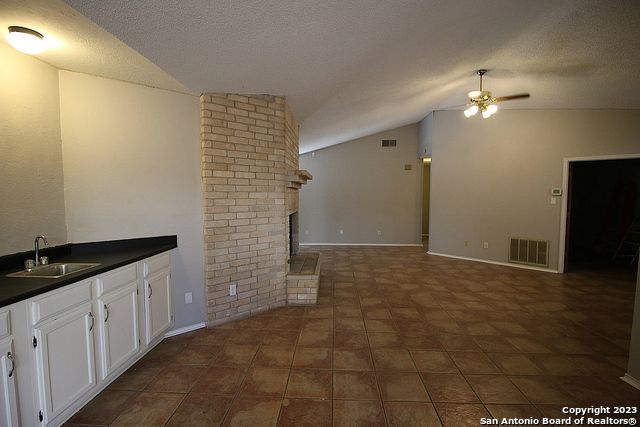 13942 Chisom Creek, San Antonio, TX 78249