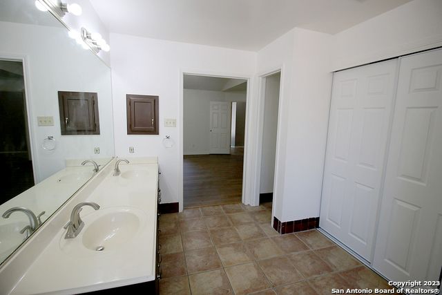 13942 Chisom Creek, San Antonio, TX 78249