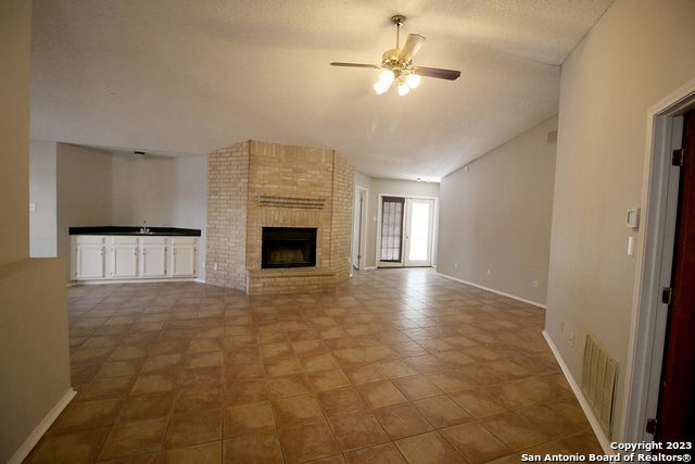 13942 Chisom Creek, San Antonio, TX 78249