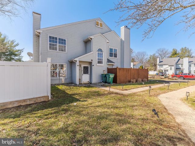 41 BARK HOLLOW LN, Horsham, PA 19044