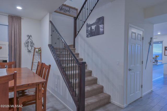 17389 S Ridgerunner Drive, Vail, AZ 85641