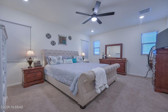 17389 S Ridgerunner Drive, Vail, AZ 85641