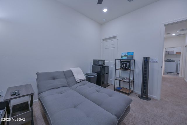 17389 S Ridgerunner Drive, Vail, AZ 85641