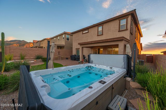 17389 S Ridgerunner Drive, Vail, AZ 85641