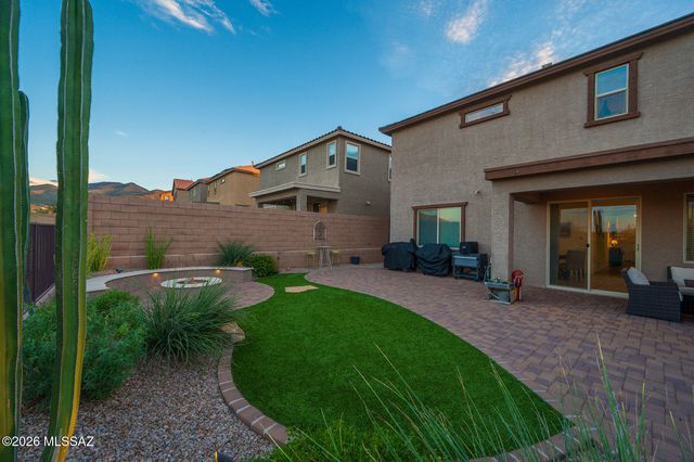 17389 S Ridgerunner Drive, Vail, AZ 85641