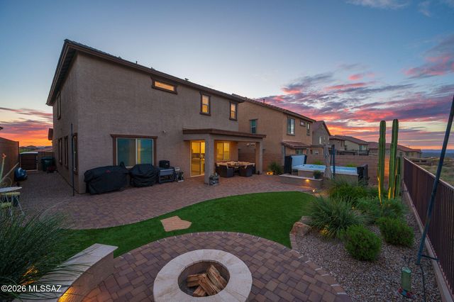 17389 S Ridgerunner Drive, Vail, AZ 85641