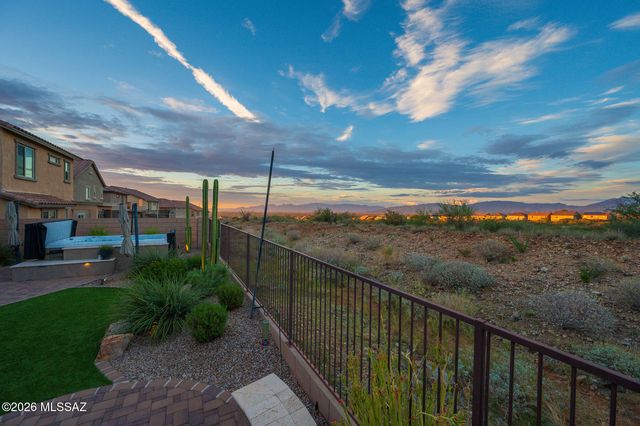 17389 S Ridgerunner Drive, Vail, AZ 85641